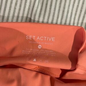 SET ACTIVE LEGGINGS BRAND NEW